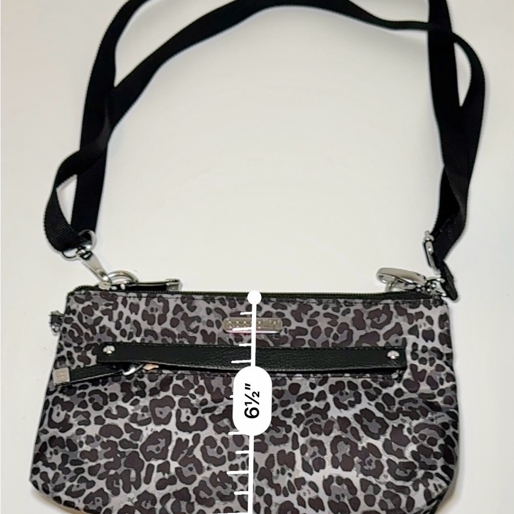 BAGGALLINI Animal Print Black/Gray RFID Security - Picture 3 of 8